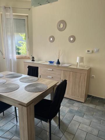 Appartement Dyta1 Apartman à Hajdúszoboszló Extérieur photo